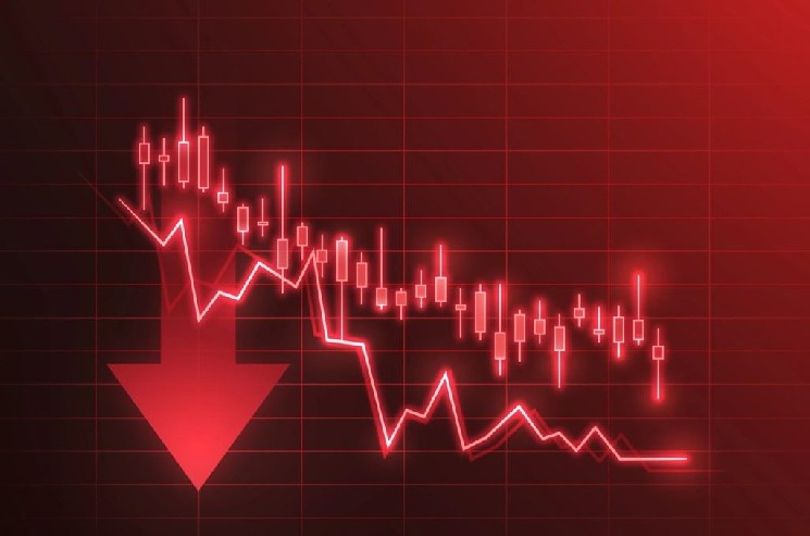 Специалисты CryptoQuant сообщили, что давление со стороны продавцов на альткоины достигнуло самого высочайшего уровня за прошедшие пять лет! Вот детали