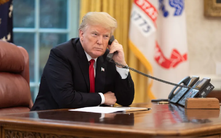 
			Гендиректор альткоина был приглашен на личное мероприятие Дональда Трампа! Вот дата и детали		