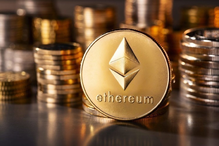 Прогноз цены Ethereum: Виталик продолжает сбрасывать ETH на фоне обвала криптовалют.